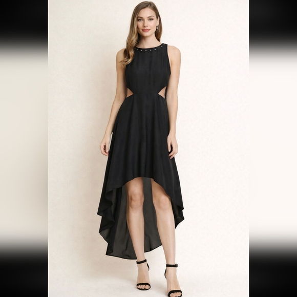 Umgee Dresses & Skirts - Umgee Black High Low Maxi Dress Cutout Waist Embellished Neck Sleeveless Large